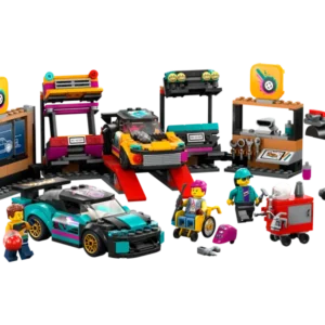 CUSTOM CAR GARAGE