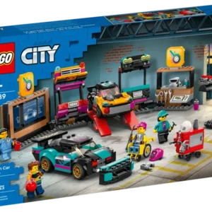 CUSTOM CAR GARAGE